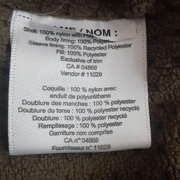 MEC‎ Waterproof Fall/Spring jacket,kids size 5 - Picture 8 of 10